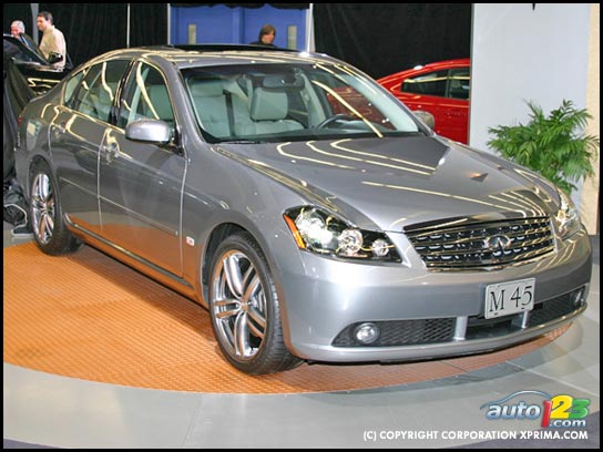 Infiniti M: Pat Boone ou Elvis Presley? Infiniti M: Pat Boone ou Elvis Presley?